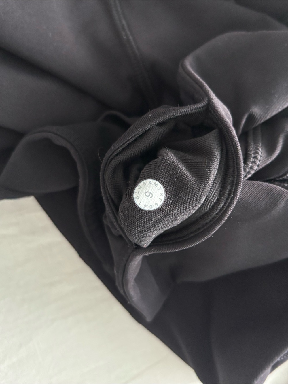 Lululemon All The Right Places Crop II 23” Size 6 Black Tight Leggings - Picture 11 of 11